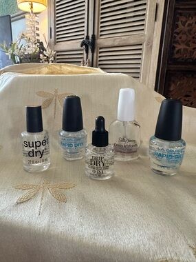 Bundle of 5 Quick Dry Products. OPI / Sally Hansen / L.A. Colors.